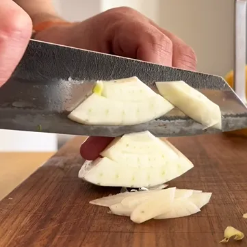 Saumon et son espuma fenouil-cassis : La cuisine étoilée à la maison !