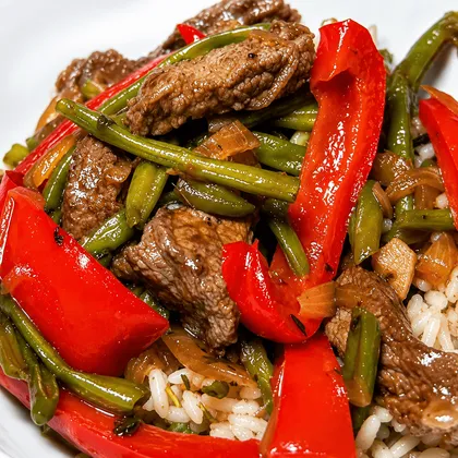 VIANDE DE BŒUFET LÉGUMES AU WOK