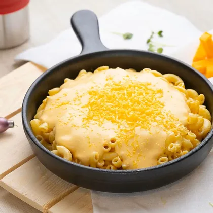 MAC & CHEESE