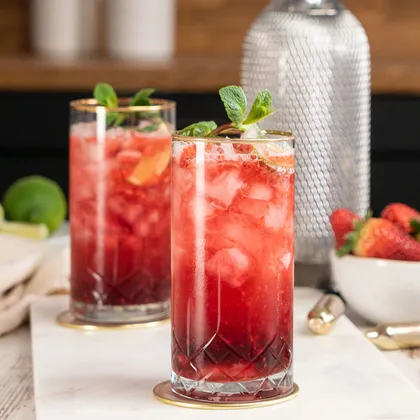 STRAWBERRY MOJITO
