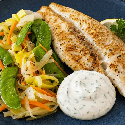 FISCHPFANNE MIT FRÜHLINGSGEMÜSE