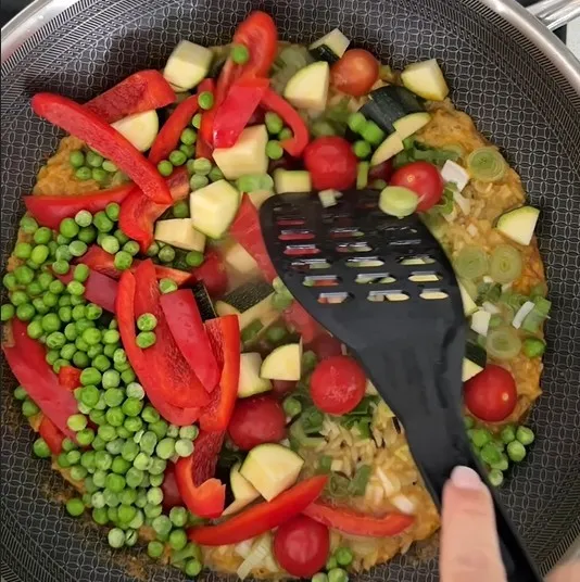 Vegetarische Paella - mediterrane Leichtigkeit mit Geschmack