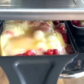 RACLETTE MIT HÖRNLI UND RANDENSAFT