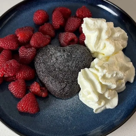 Glutenfreier Schokoladenkuchen mit Mandeln