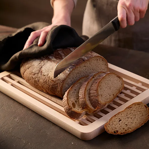 PLANCHE À PAIN EN BOIS AVEC COUTEAU