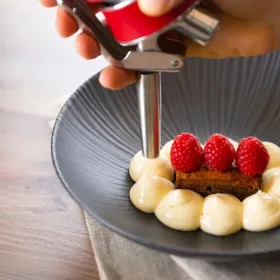 WEISSE SCHOKOLADENMOUSSE