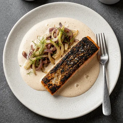 SALMON WITH FENNEL-CASSIS ESPUMA