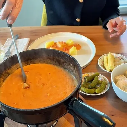 WALLISER TOMATENFONDUE