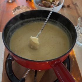 KÄSEFONDUE SELBER MACHEN